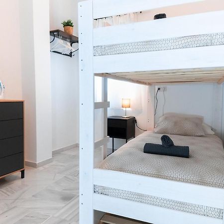 Downtown Apartment With Private Terrace & Jacuzzi Séville Extérieur photo