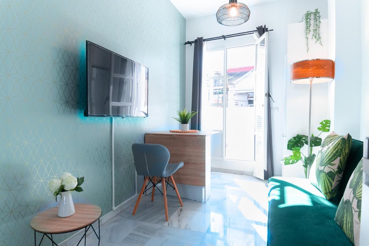Downtown Apartment With Private Terrace & Jacuzzi Séville Extérieur photo