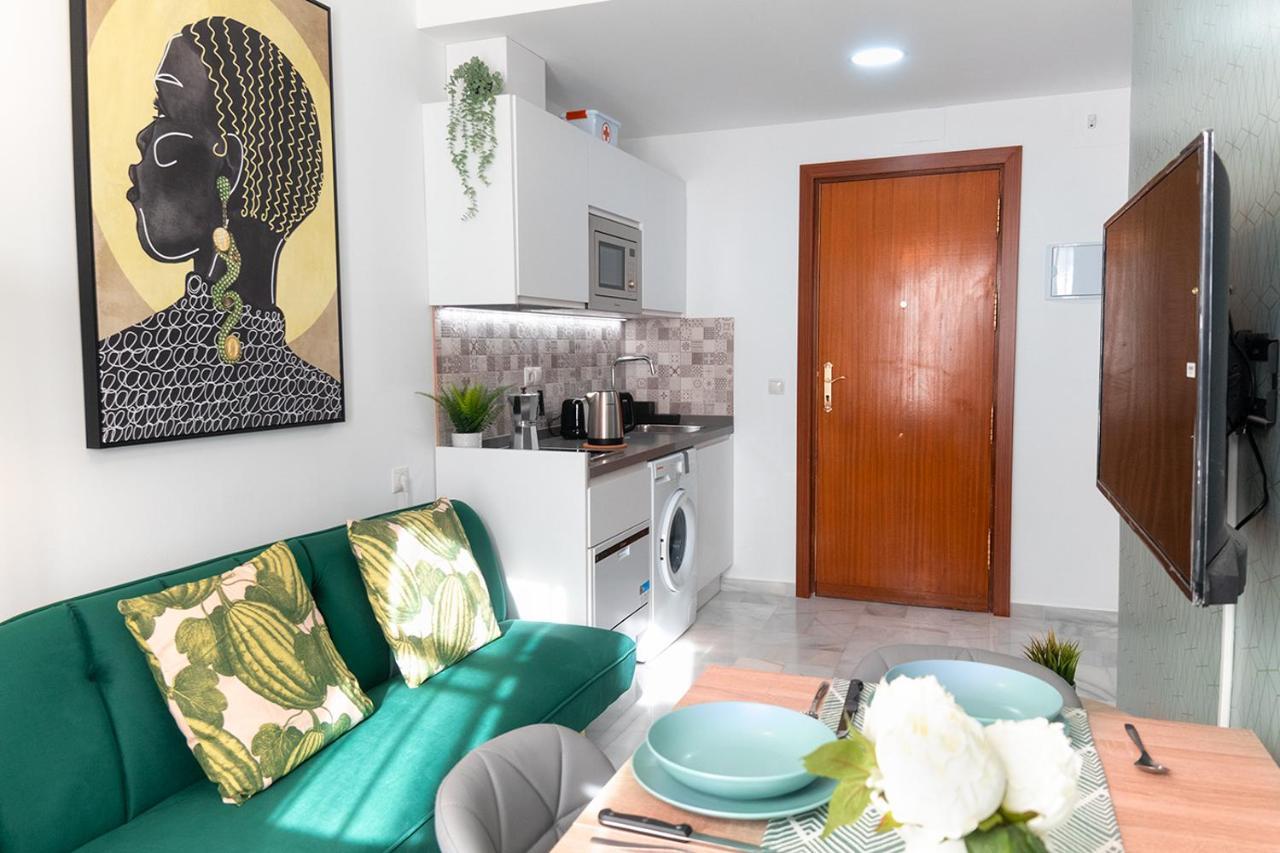 Downtown Apartment With Private Terrace & Jacuzzi Séville Extérieur photo