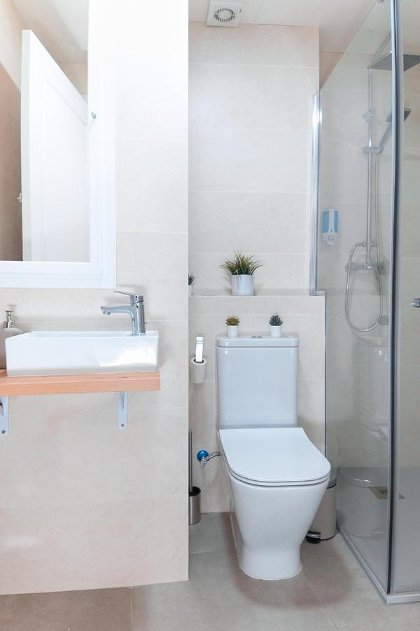 Downtown Apartment With Private Terrace & Jacuzzi Séville Extérieur photo