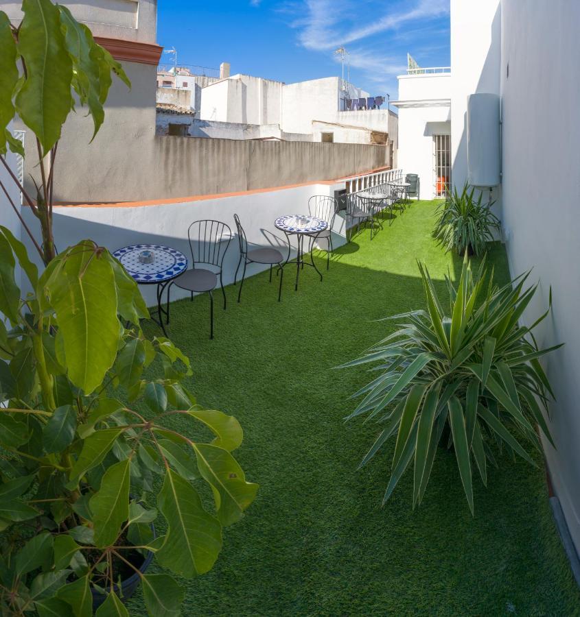 Downtown Apartment With Private Terrace & Jacuzzi Séville Extérieur photo